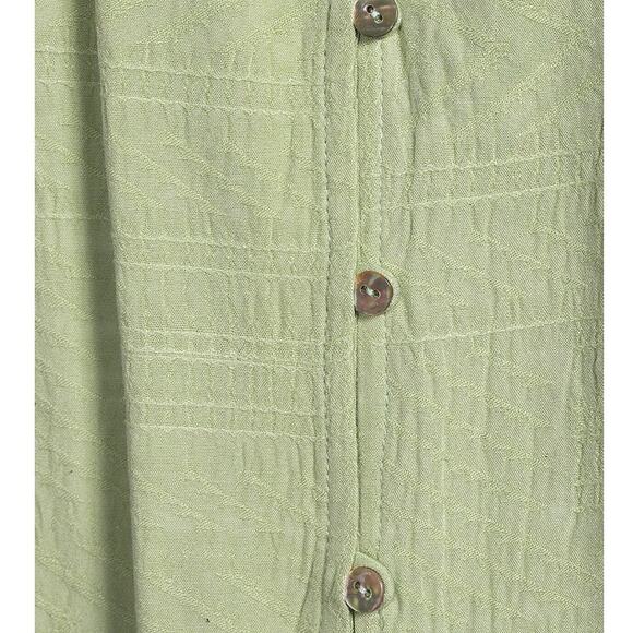 Nurture by west bound Citrus Green Long Sleeve Blouse 1X - Picture 4 of 6